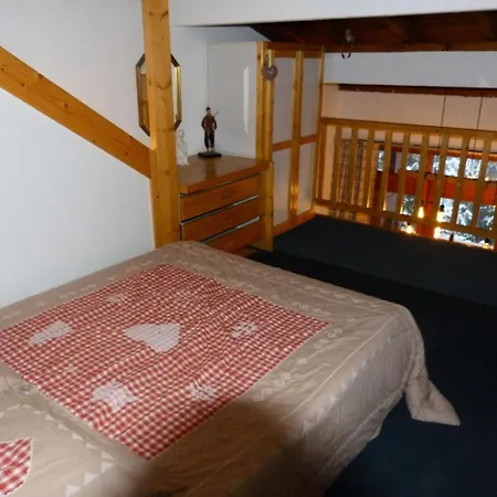 Apartment Archeboc - 5 Personnes A Arc 1800 Proche Des Pistes Dans Le Village De Charmettoger Mae-1746